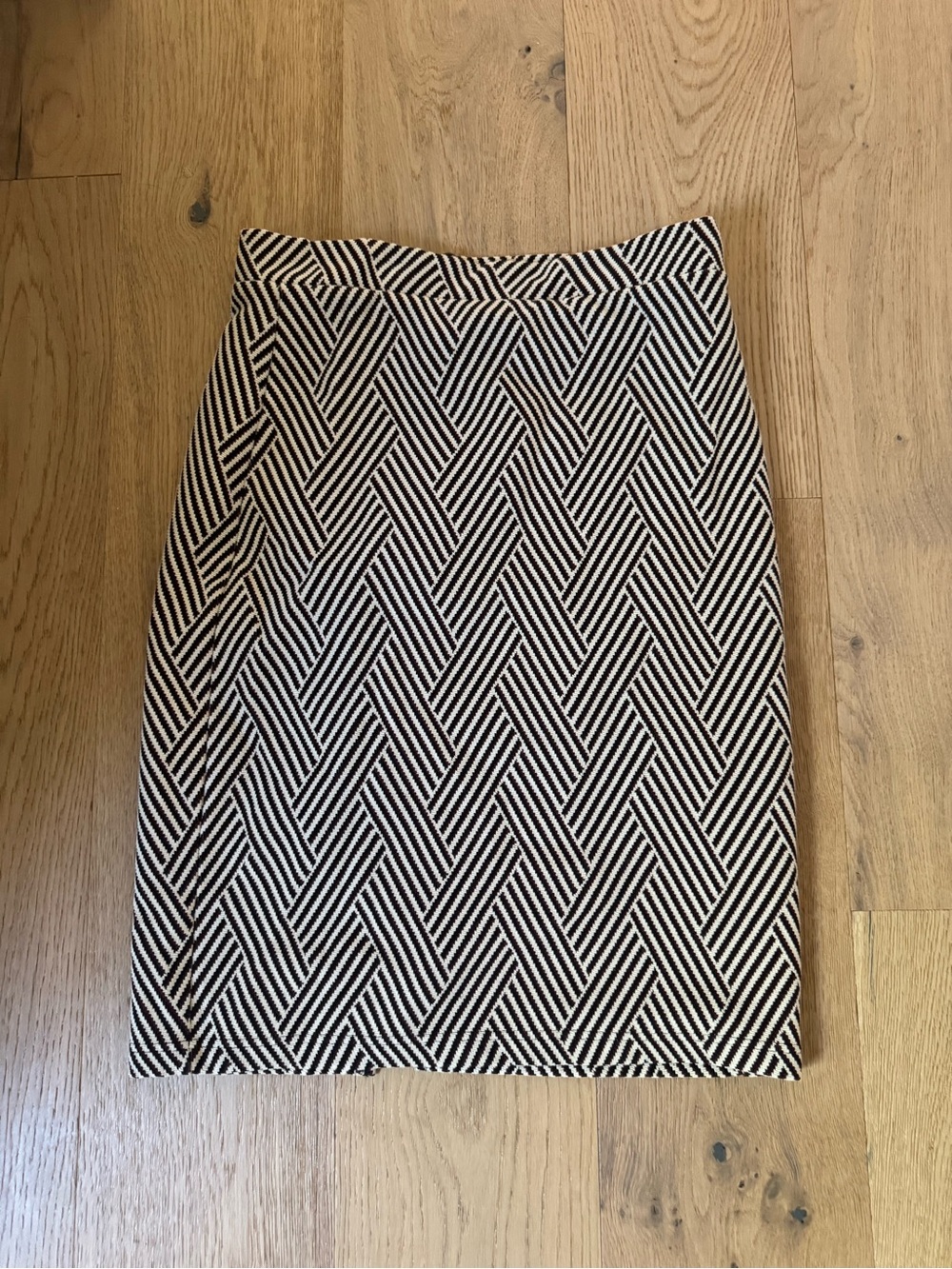 Maeve Black and White Chevron-Style Pencil Skirt
